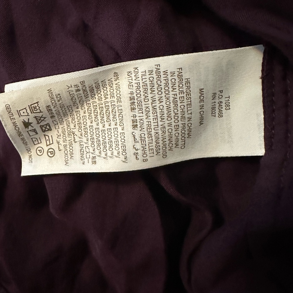 Boden Purple Smocked Yoke Detail Satin Top Size 12 - Picture 5 of 5